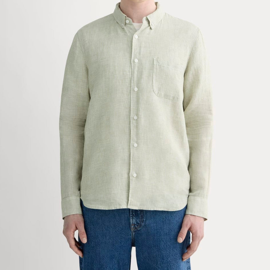 The Classic Shirt in Linen