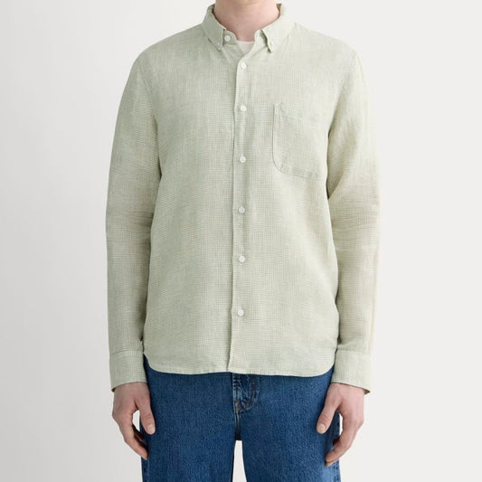 The Classic Shirt in Linen